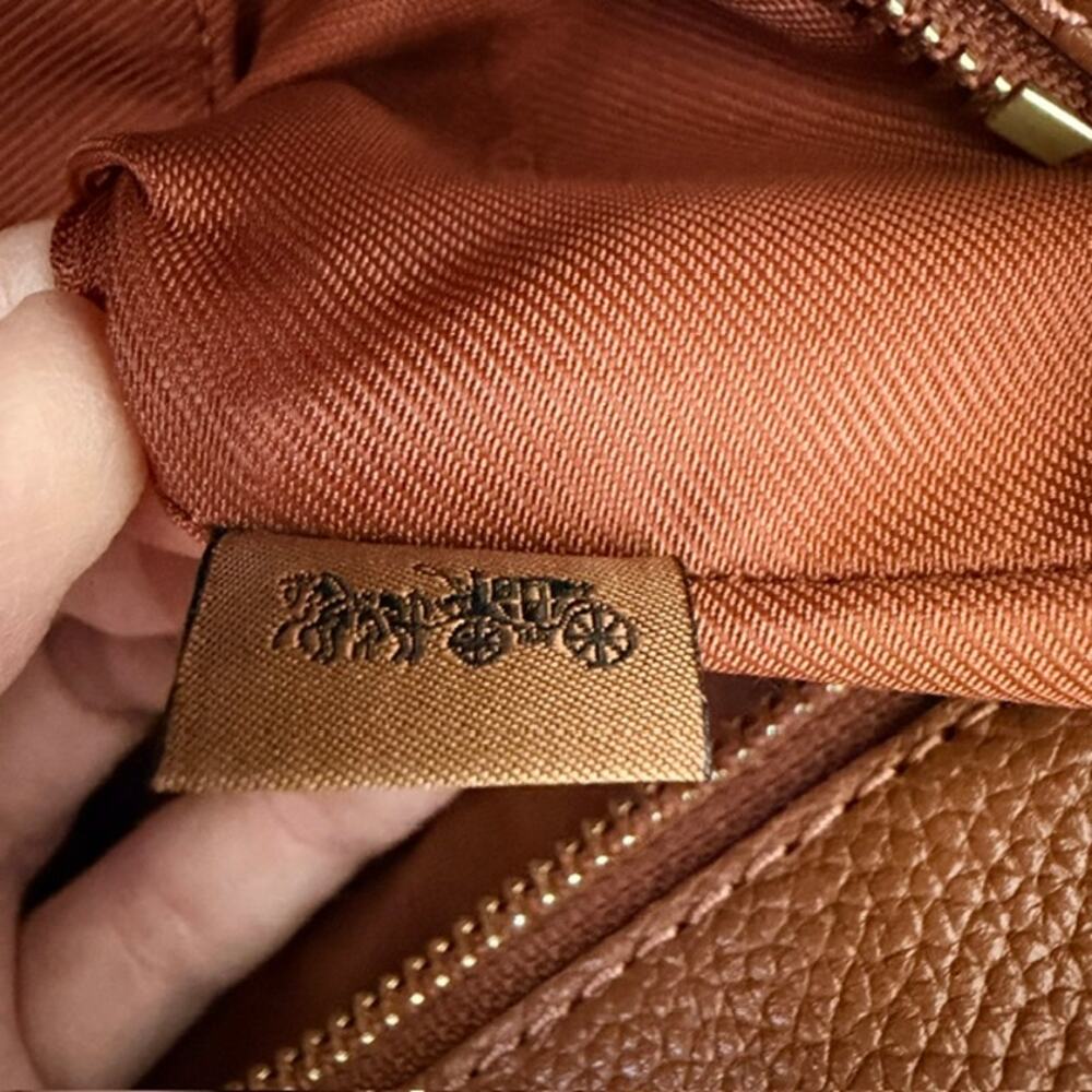 Coach Turnlock Gold Chain Tote Saddle Brown Polished Pebble Leather Gold No Tag - Picture 8 of 16